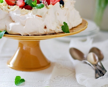 Recipe Of The Week – Pavlova With Summer Time Fruits by Top Creative Tips